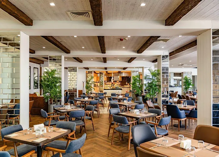 Grand - Fitness & 5*