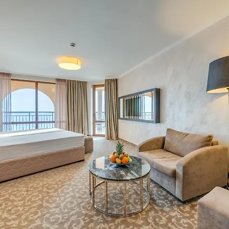 Feriested Grand Sveti Vlas- Seasons Fitness & 5*