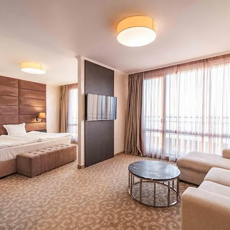 Grand Semesteranläggning (resort) 5*