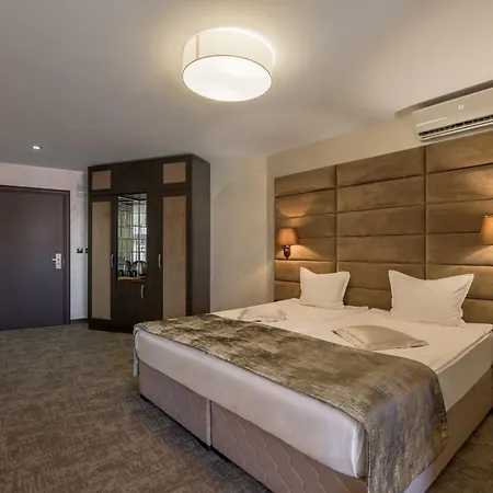 Grand 5* Светий Влас