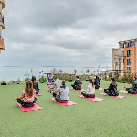 Здравен курорт Grand 5*